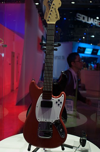E3 2010: Rock Band 3 Fender Mustang Pics