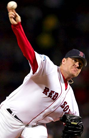 Curt Schilling To Make A MMO With A Bloody Sock