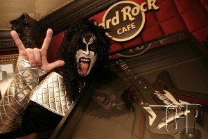 First ever gaming guitar is inducted into the historic Hard Rock Hall of Fame by UK’s biggest fan