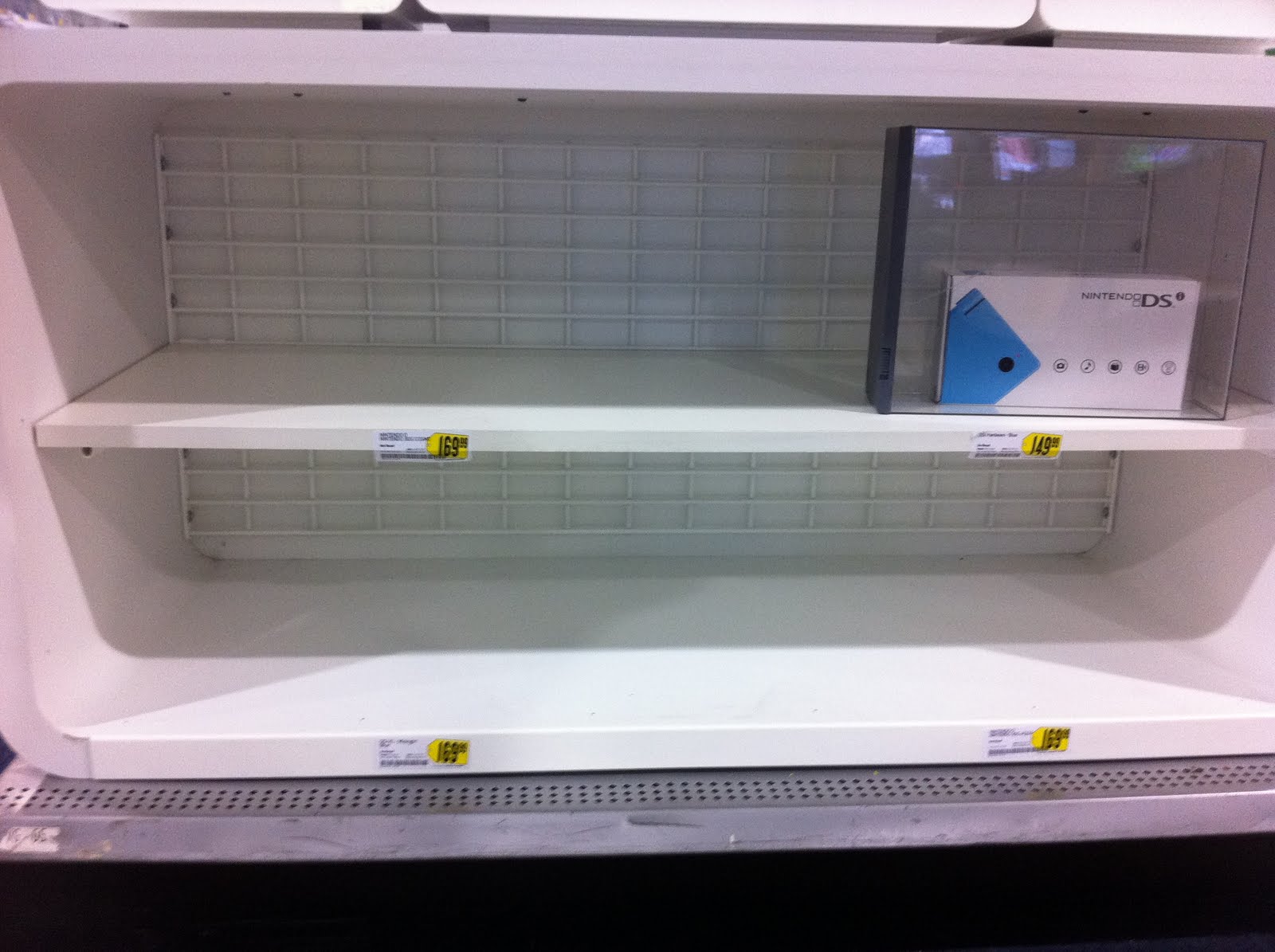 Rumor: Nintendo 3DS selling out in NA